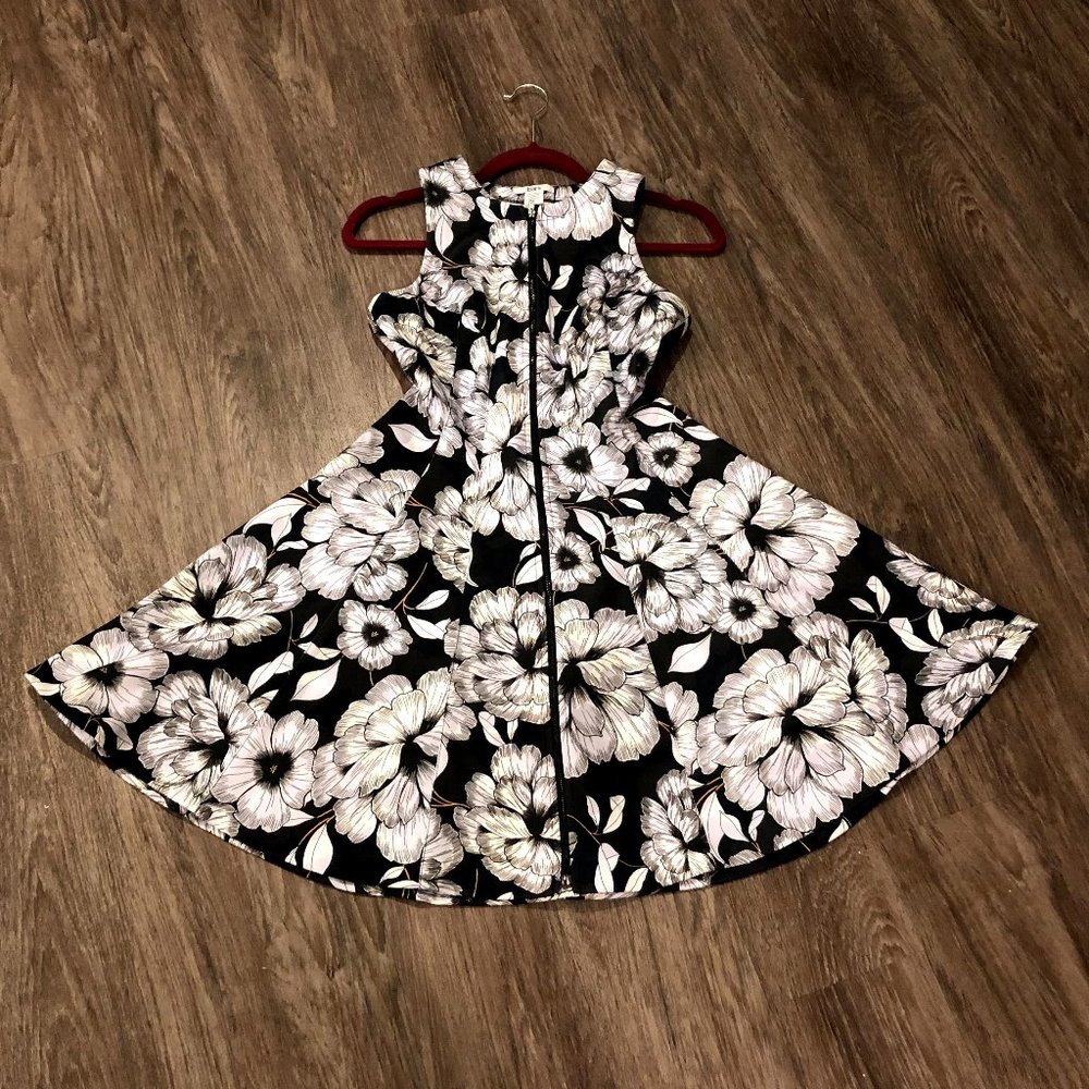 Bar III sleeveless zip front floral dress
